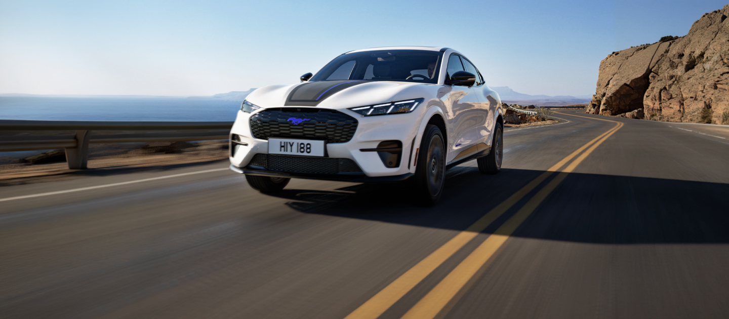 MUSTANG_MACH_E_GT_CS_4