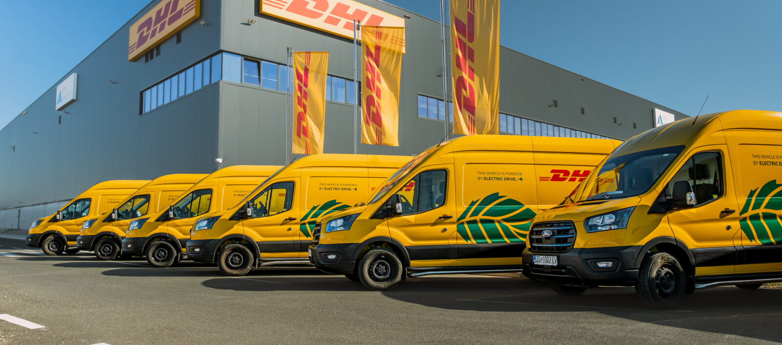 DHL_Express_E-Transit_conversion_02